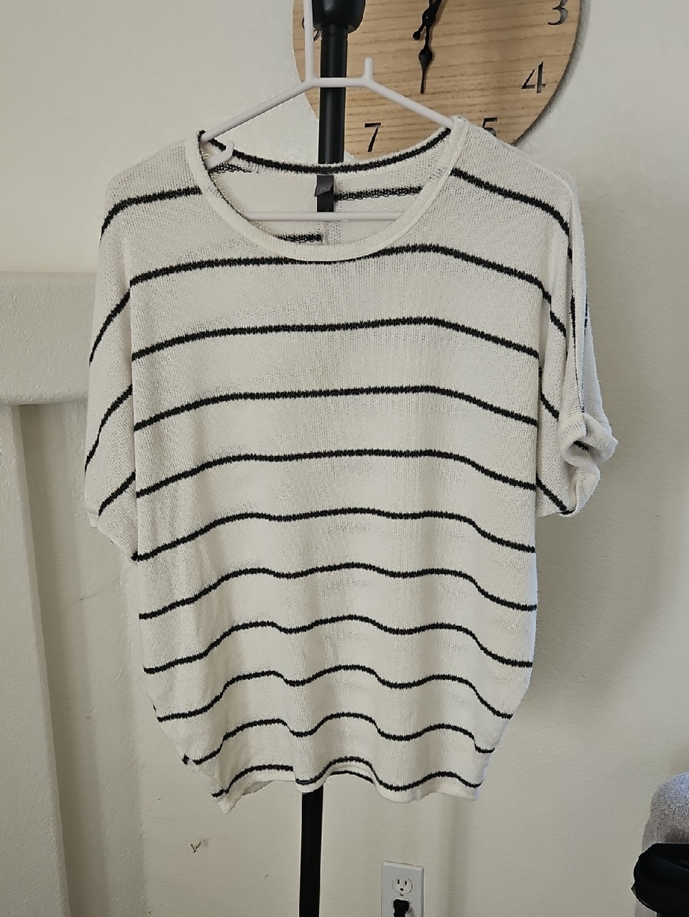 Striped Short-Sleeve Knit Top - White/Black